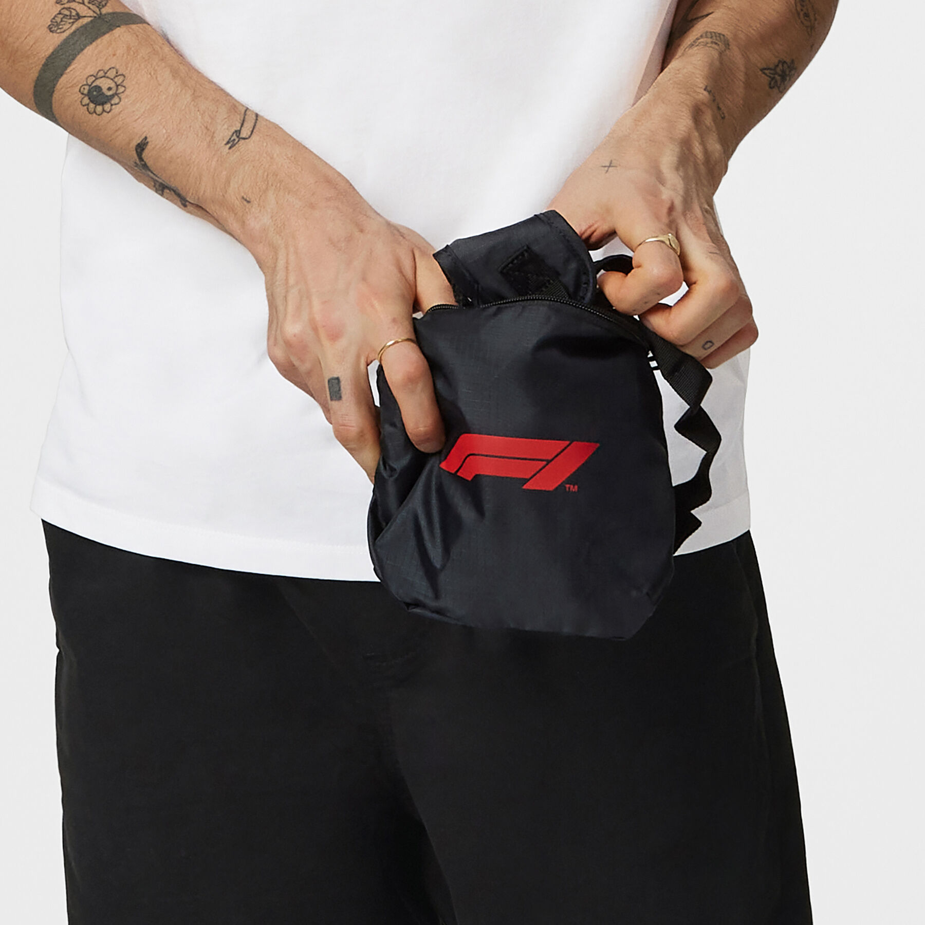 Sac f1 deals